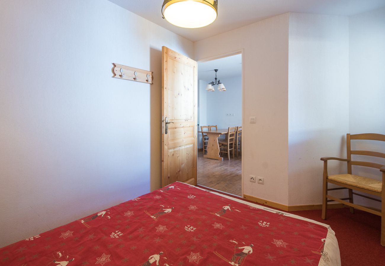 Apartment in Orcières - Apt 4/6 ppl near the ski runs, family friendly