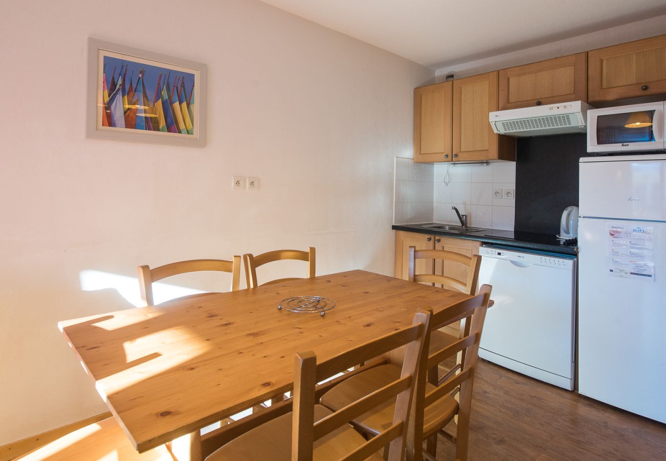 Apartment in Orcières - Apt 4/6 ppl, ski station view, family friendly