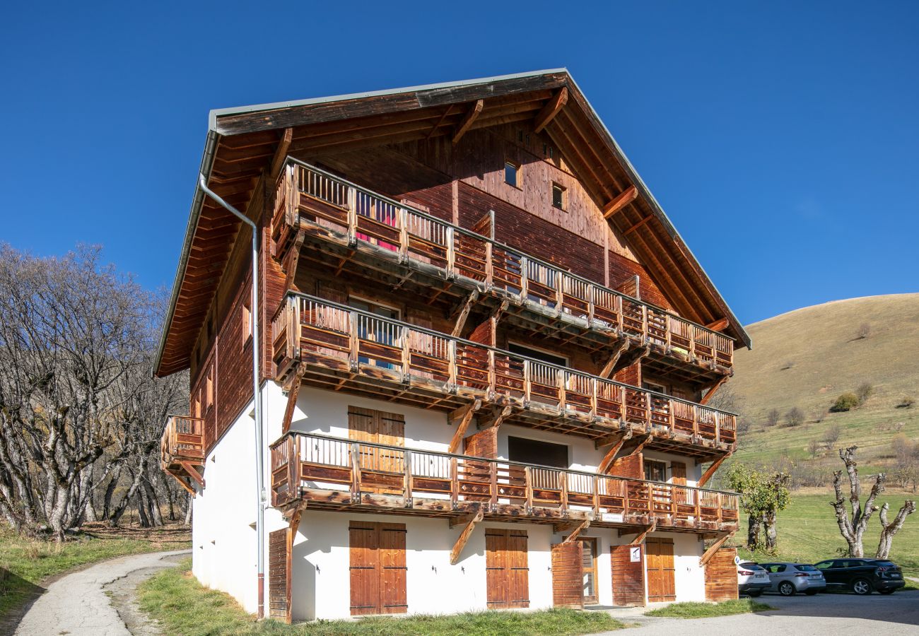 Apartment in Saint-Sorlin-d´Arves - Bright apt 5 ppl, mountains view near the ski runs