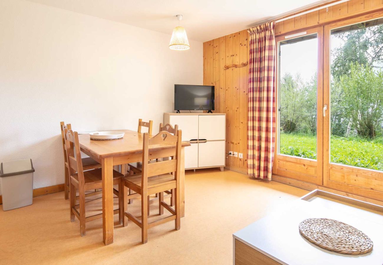 Apartment in Saint-Sorlin-d´Arves - Apt 5 ppl, mountains view, heated pool