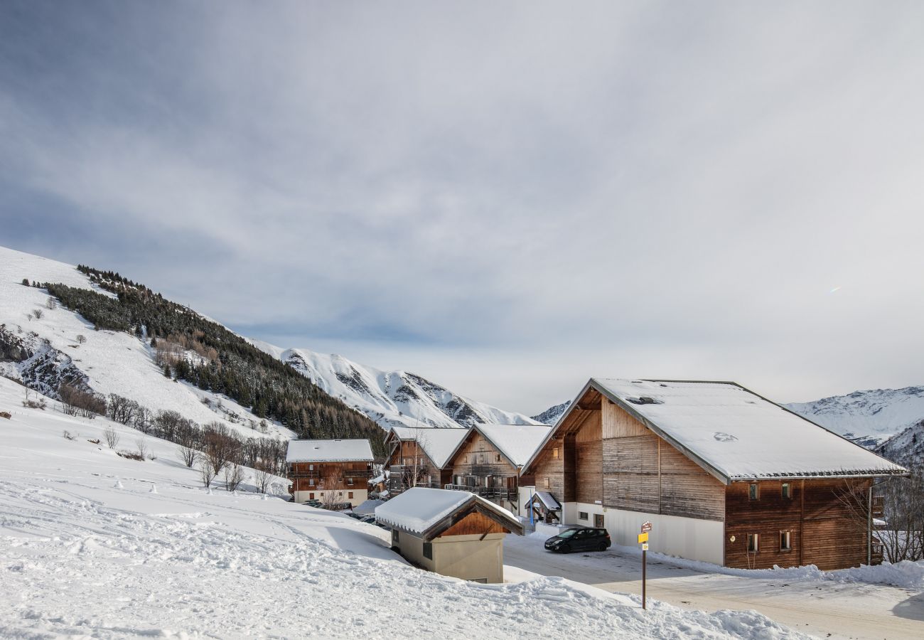 Studio in Saint-Sorlin-d´Arves - Bright studio 5 ppl, balcony, near ski station