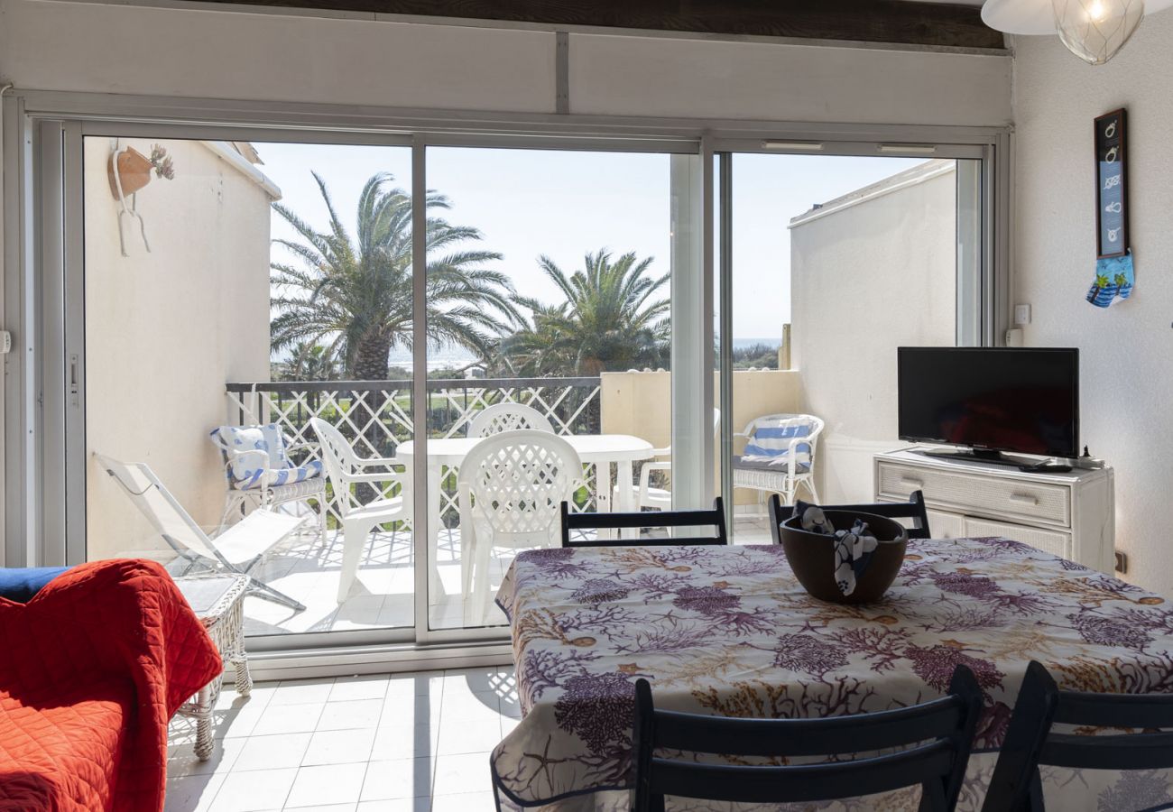 Apartment in Agde - Apt 4/6 ppl, sea view terrace, pool, parking