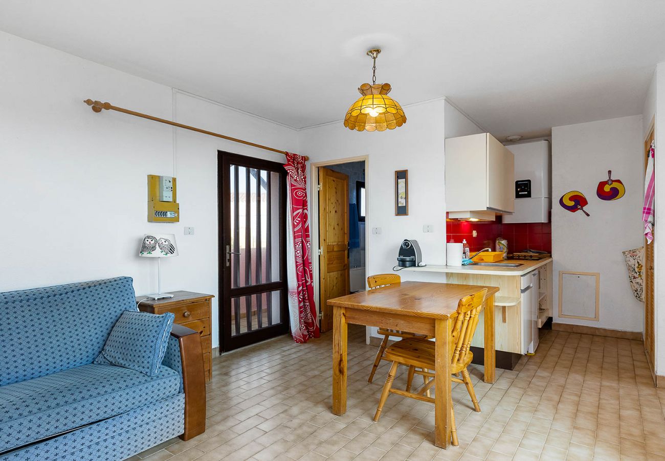 Apartment in Agde - Apt 4 ppl balcony, close to the sea, parking