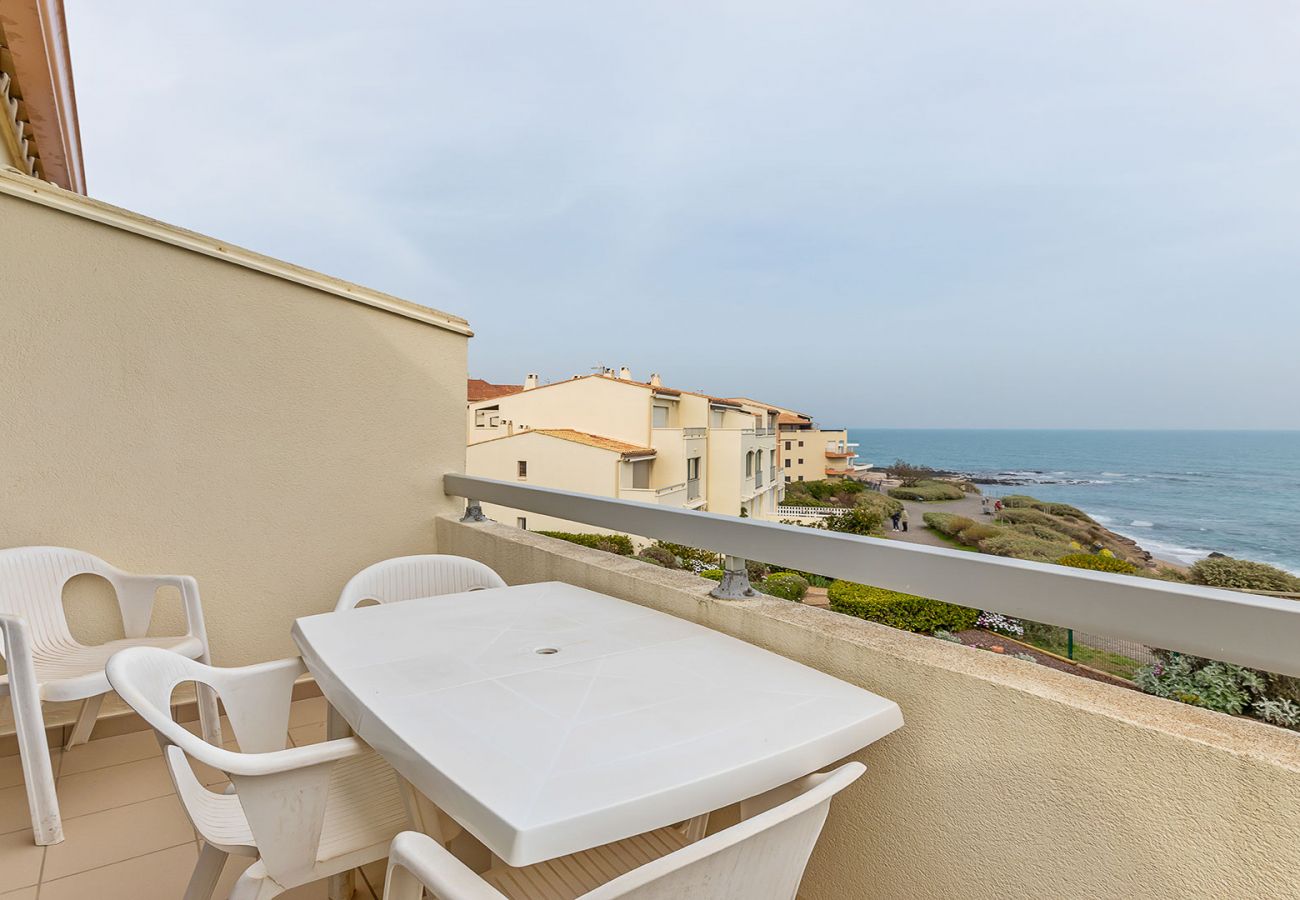 Studio in Agde - Studio 4 ppl, sea view terrace, private parking