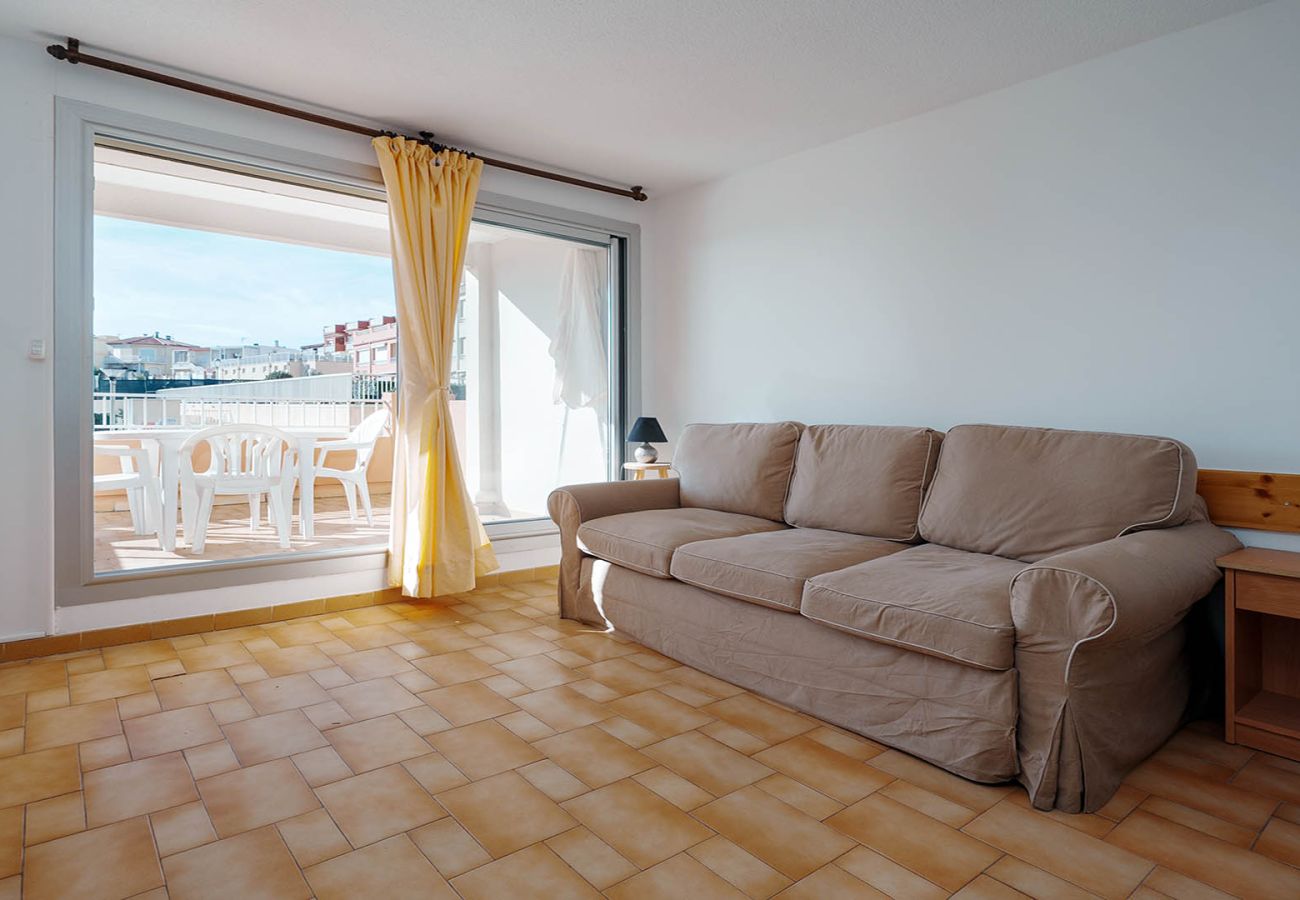 Studio in Agde - Studio 4 pers, sea view loggia, beach at 50m