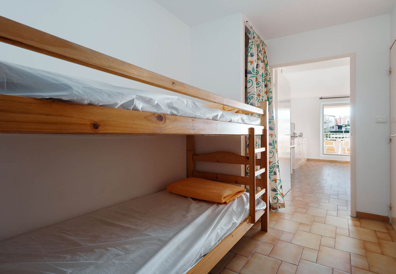 Studio in Agde - Studio 4 pers, sea view loggia, beach at 50m