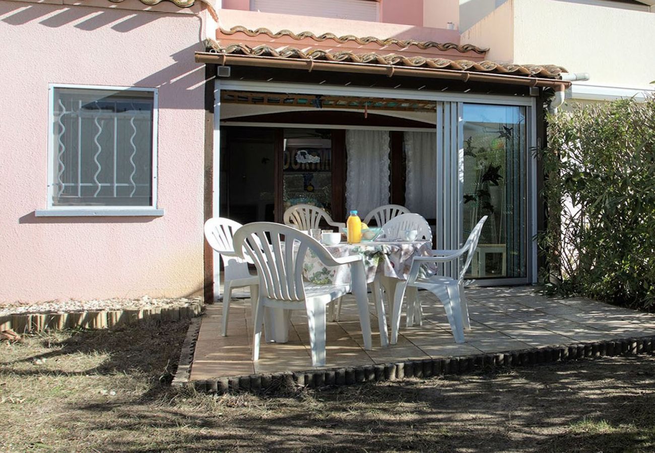 Apartment in Agde - Apt 4 ppl with loggia and private parking