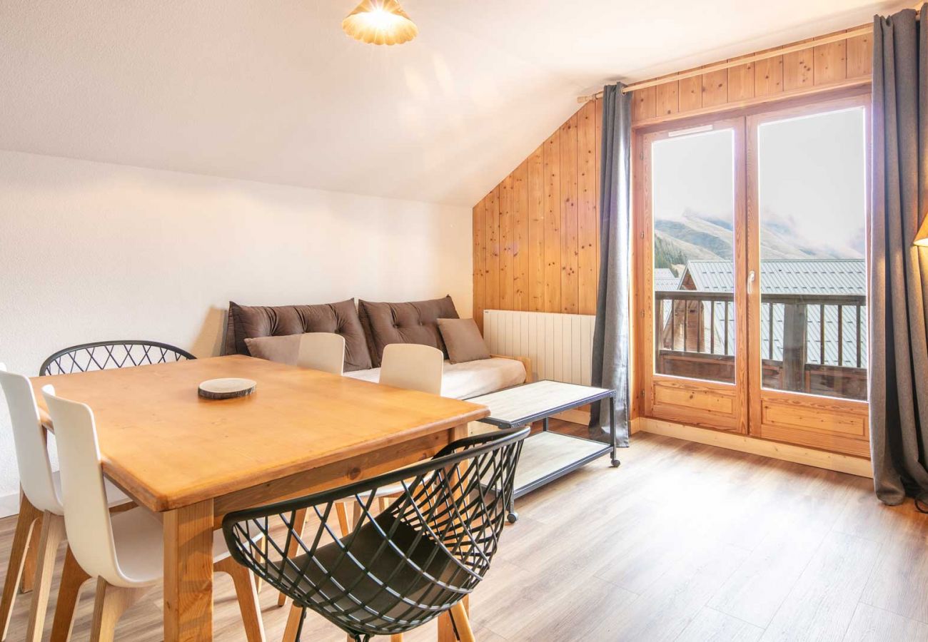 Apartment in Saint-Sorlin-d´Arves - Renovated apt 4/6 ppl near the ski runs