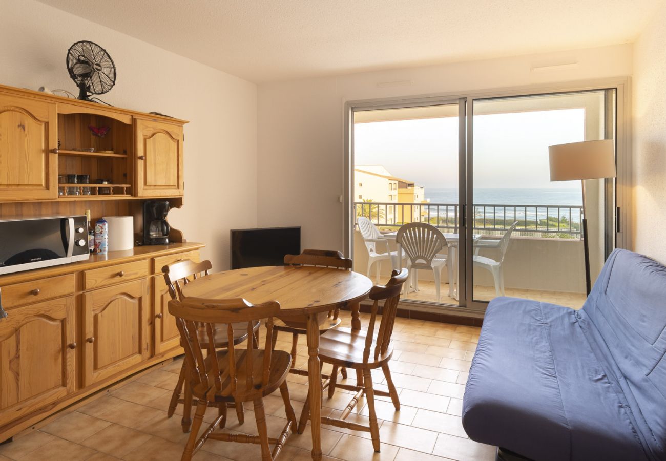 Studio in Agde - Sea view studio 4 ppl, beach at 80m