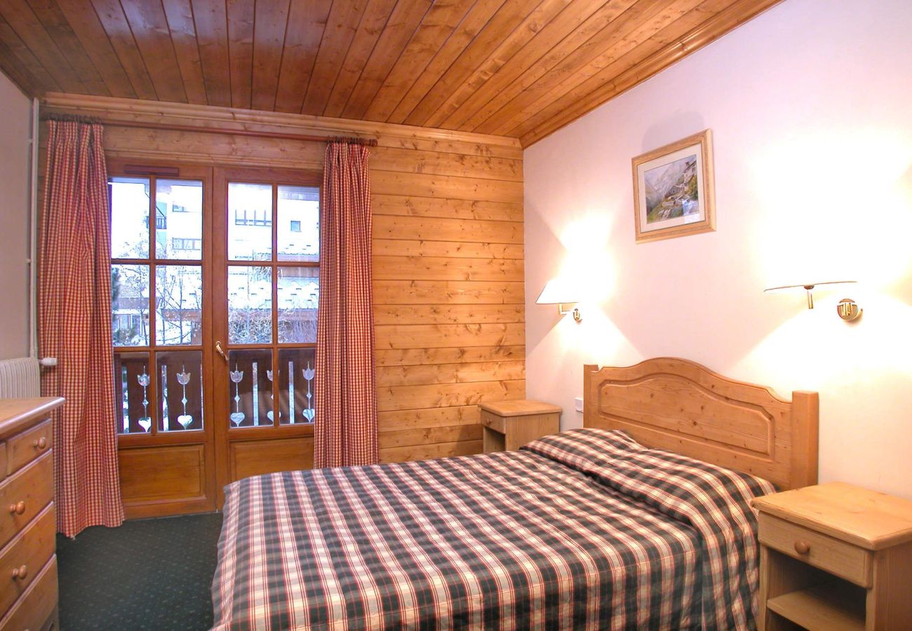 Apartment in Les Deux Alpes - Alpina Lodge - 02 - Appart rdc duplex - 8 pers