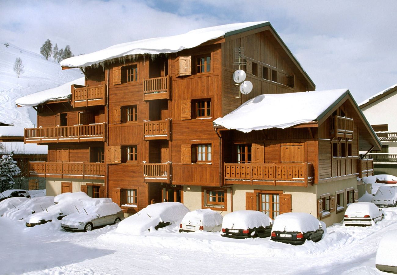 Apartment in Les Deux Alpes - Alpina Lodge - 02 - Appart rdc duplex - 8 pers