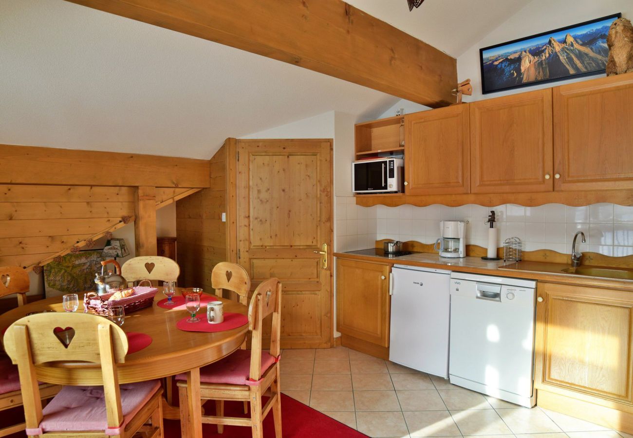 Apartment in Les Deux Alpes - Apt 6 ppl with balcony, near the ski station