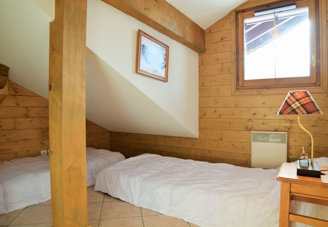 Apartment in Les Deux Alpes - Apt 6 ppl with balcony, near the ski station