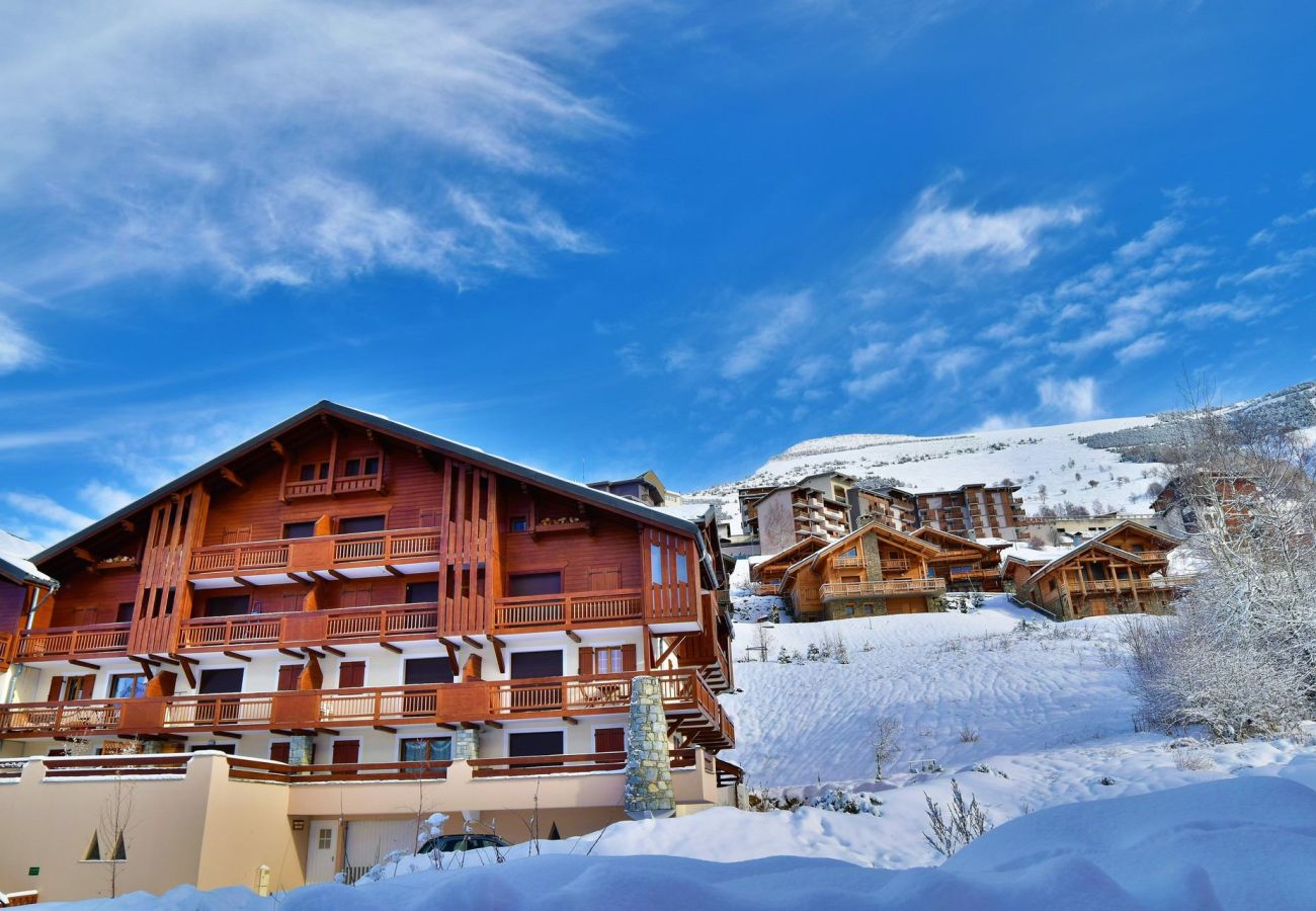 Apartment in Les Deux Alpes - Apt 6 ppl with balcony, near the ski station