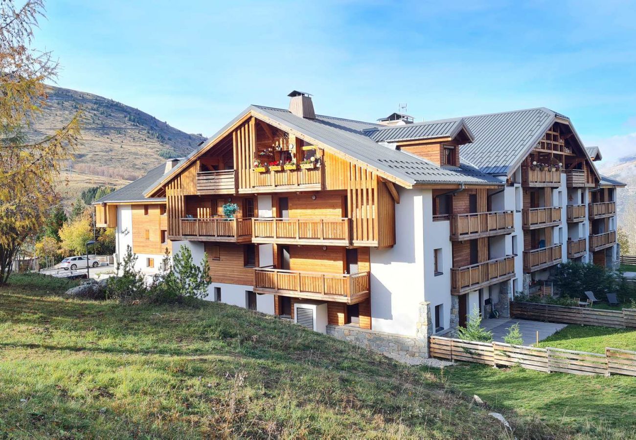 Apartment in Les Deux Alpes - Wonderful chalet 8 ppl