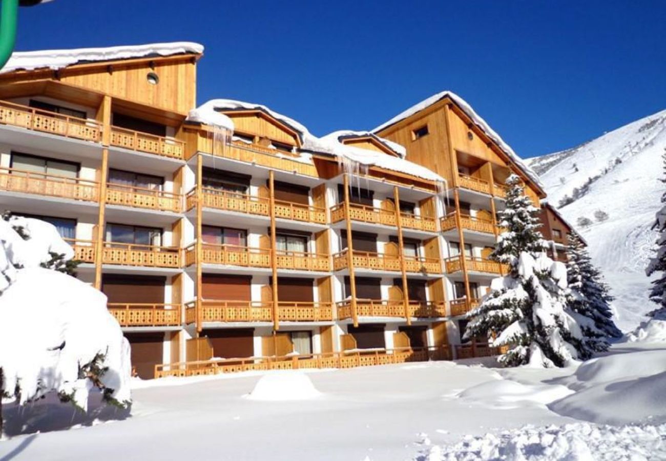 Studio in Les Deux Alpes - Bright studio 4/6 ppl, balcony, near the ski runs