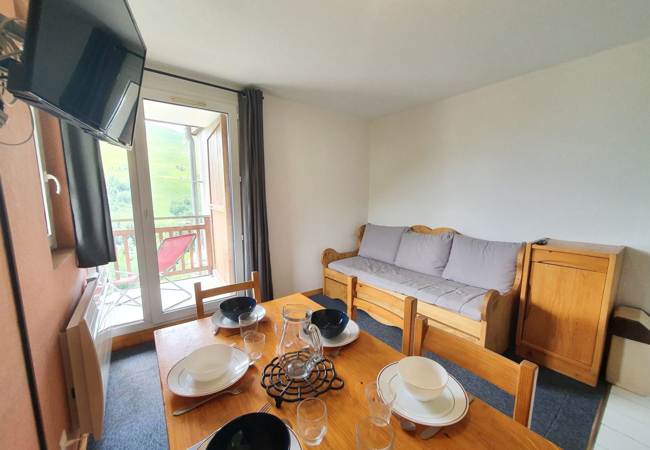 Apartment in Les Deux Alpes - Apt 4/6 ppl, balcony, near the ski station