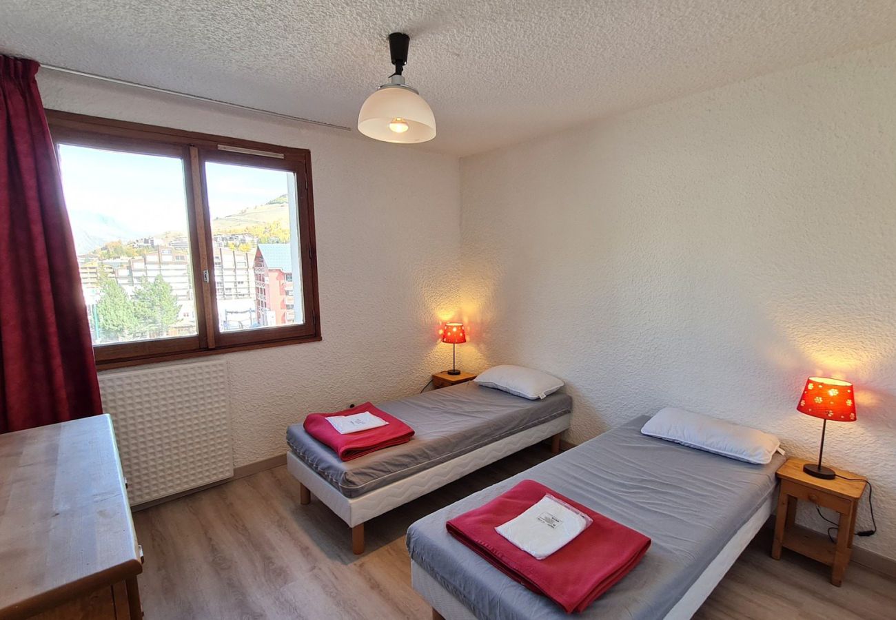 Apartment in Les Deux Alpes - Cosy apt 4/6 ppl, balcony, near the ski station