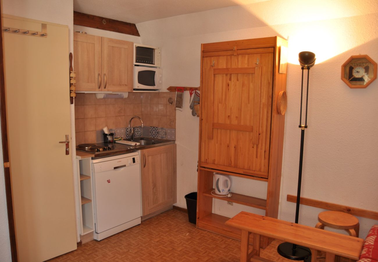 Studio in Les Deux Alpes - Cosy studio 4 ppl near from the ski runs