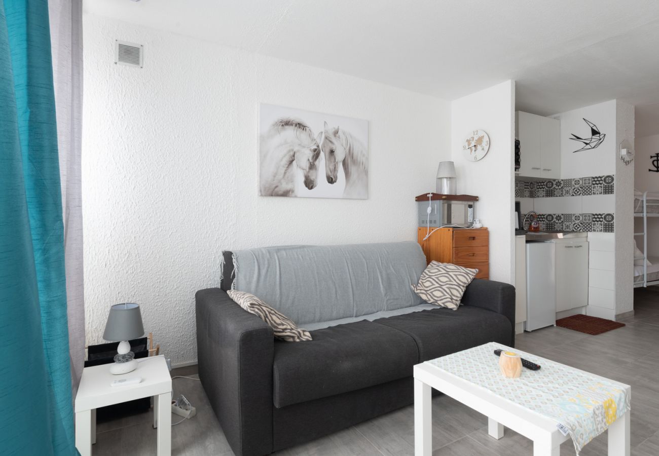 Studio in Le Grau-du-Roi - Bright studio 4 ppl with