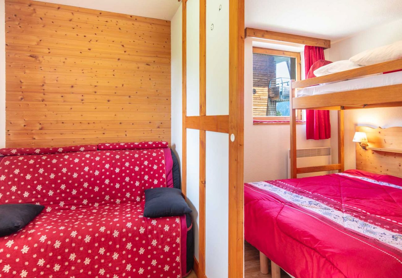 Studio in Chamrousse - Bright apt 5 ppl, wonderful balcony