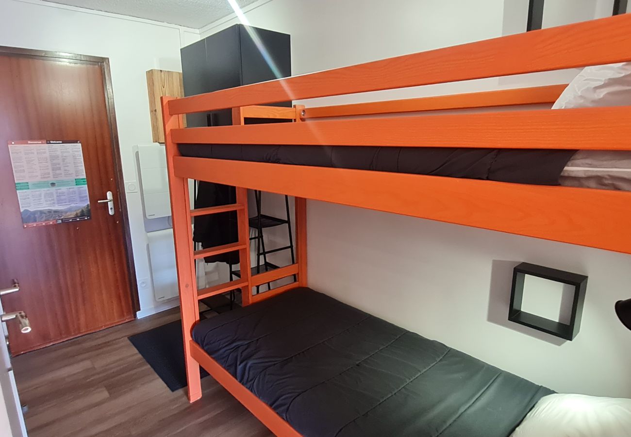 Studio in Les Deux Alpes - Studio 4 ppl, near the ski slopes, welcoming