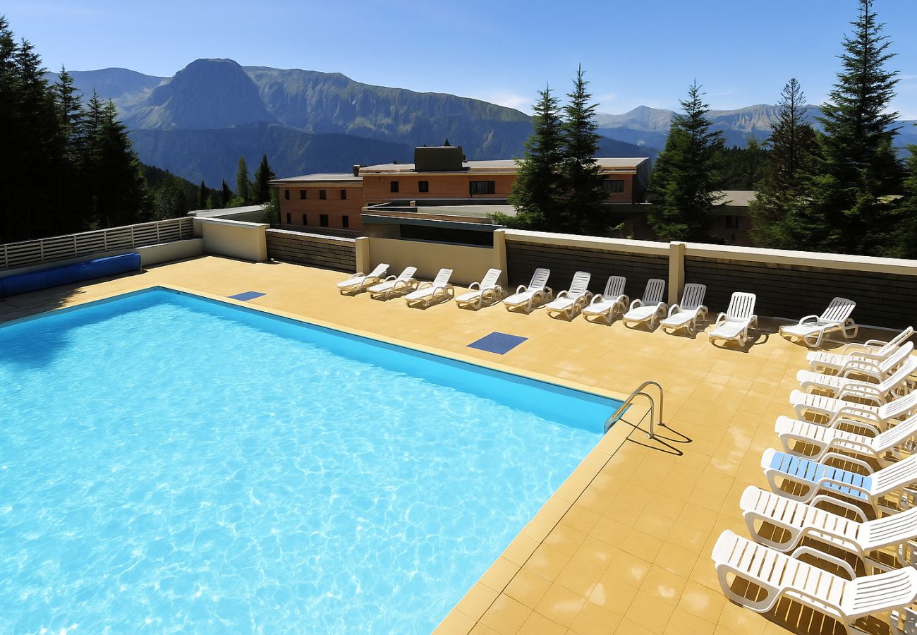 Apartment in Chamrousse - Apt 6 ppl with spacious terrace