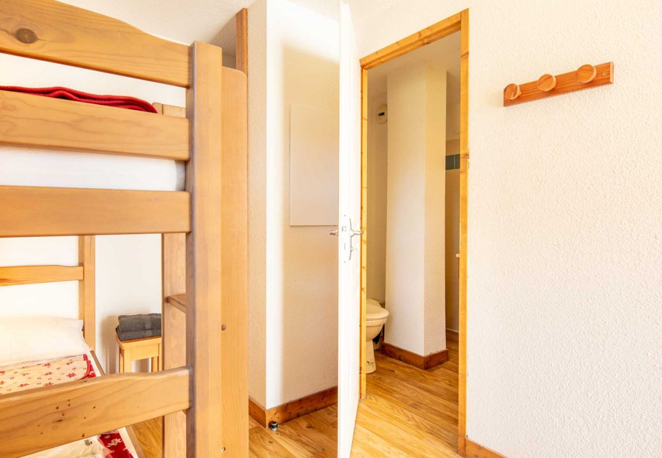 Studio in Chamrousse - Spacious apt 4 ppl with terrace