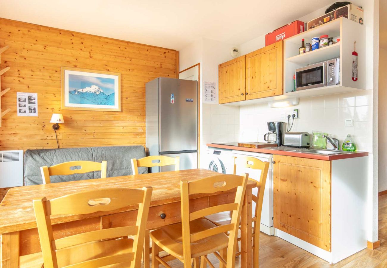 Apartment in Chamrousse - Wonderful apt 5 ppl near the ski runs