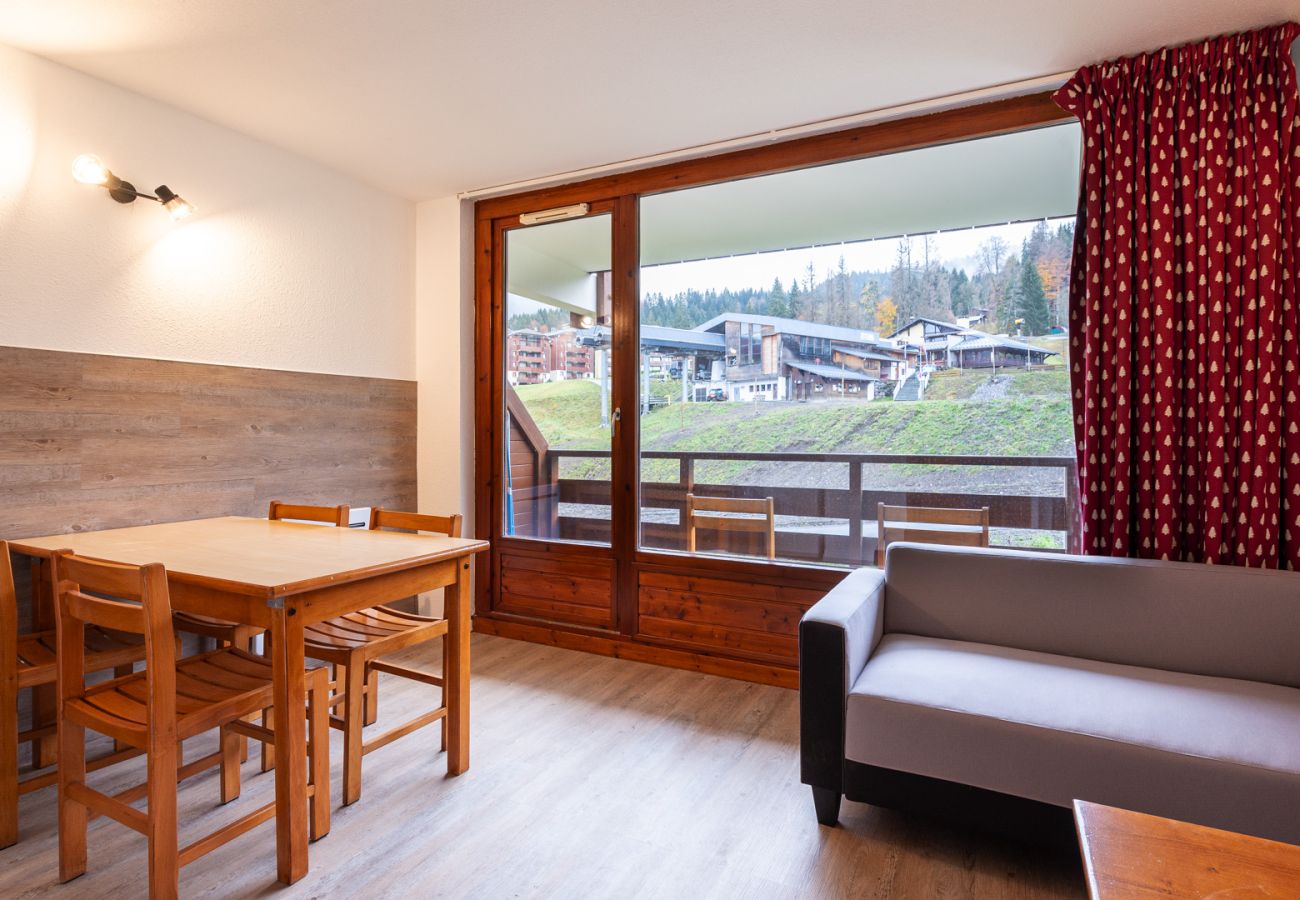 Apartment in Morillon - Apt 4 ppl near the ski runs