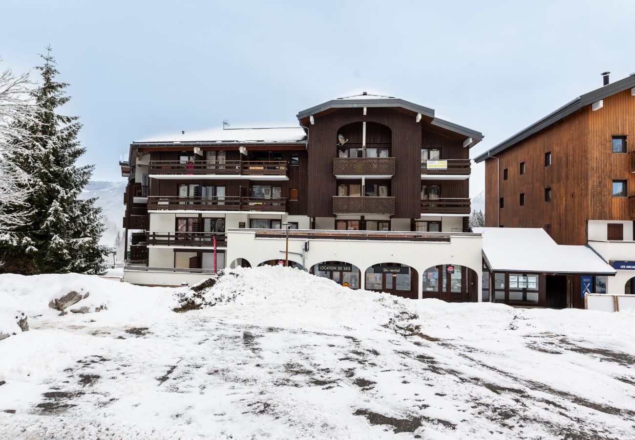 Apartment in Morillon - Renovated and well equipped appt, at the beginning of ski slopes, 6 ppl