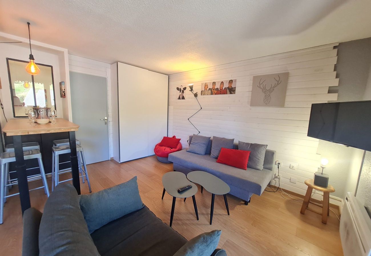 Studio in Les Deux Alpes - Heart of resort appt, 6 ppl, modern