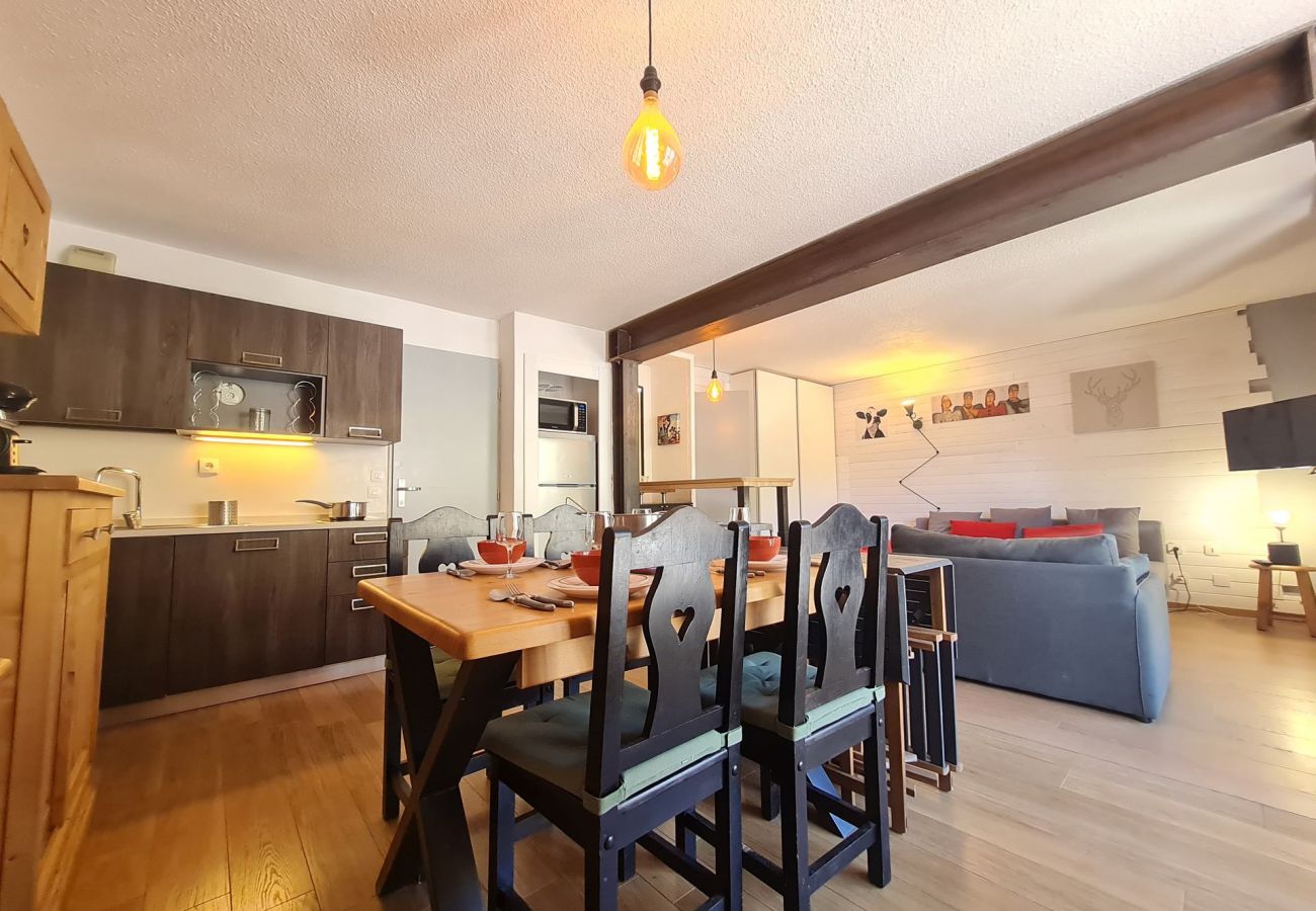 Studio in Les Deux Alpes - Heart of resort appt, 6 ppl, modern