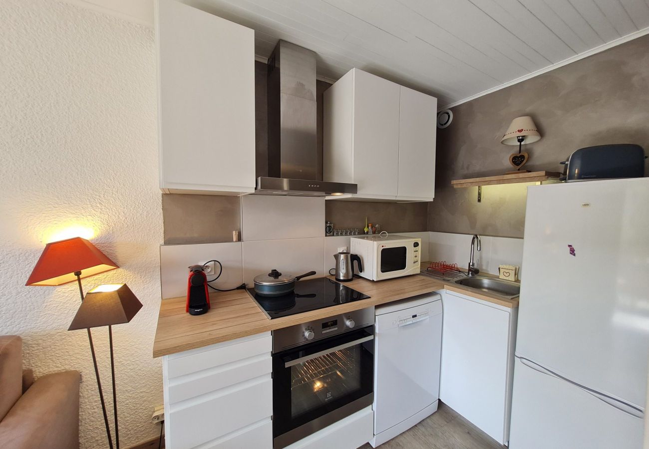 Studio in Les Deux Alpes - Modern studio, mountain view, 4 ppl