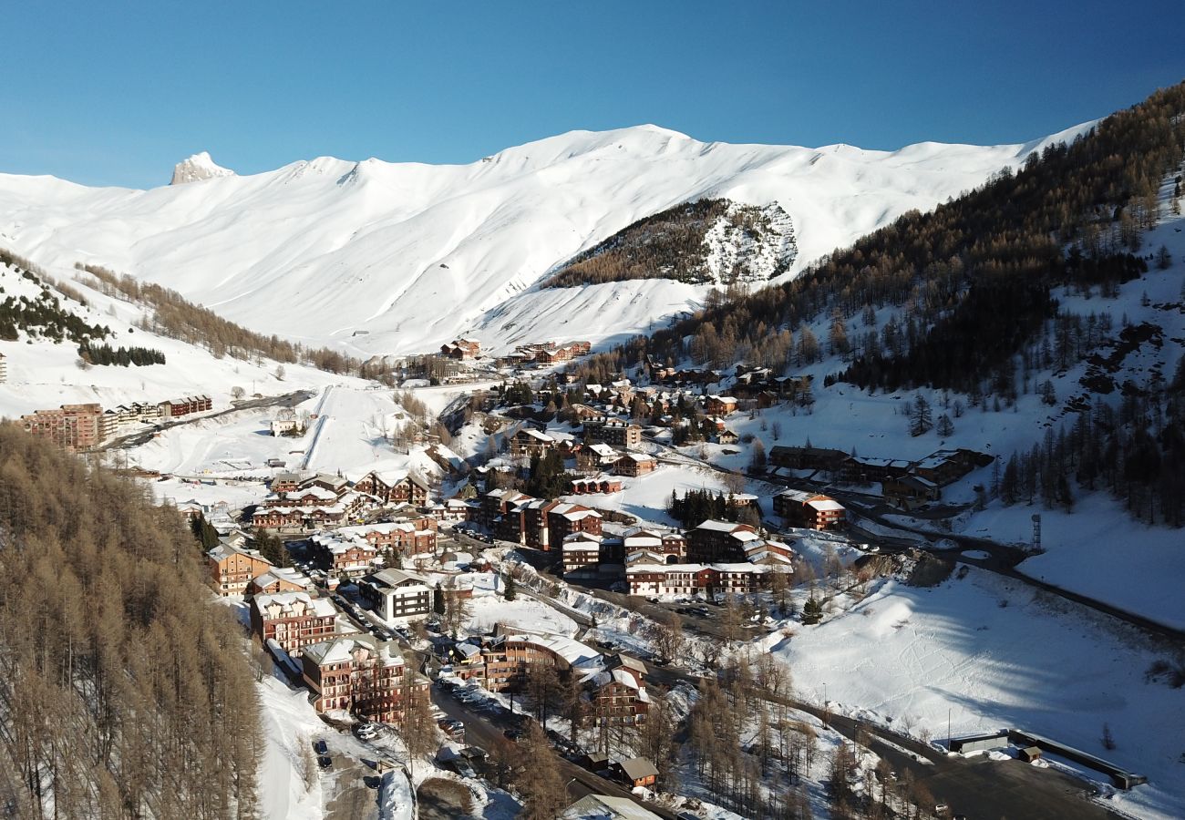 Studio in Allos - Apt 4/6 ppl near the ski runs