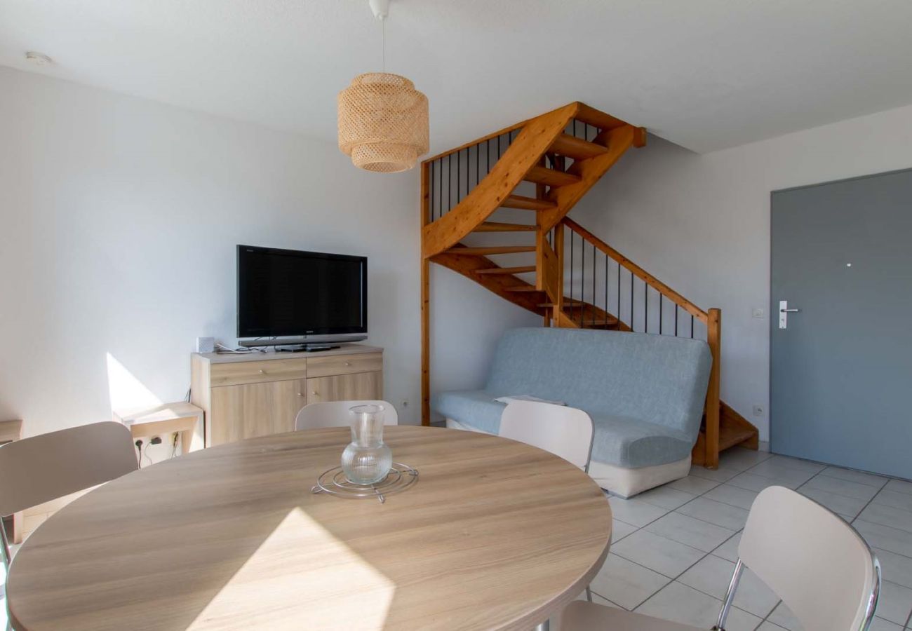 Apartment in Le Grau-du-Roi - Fully renovated 6-person apt