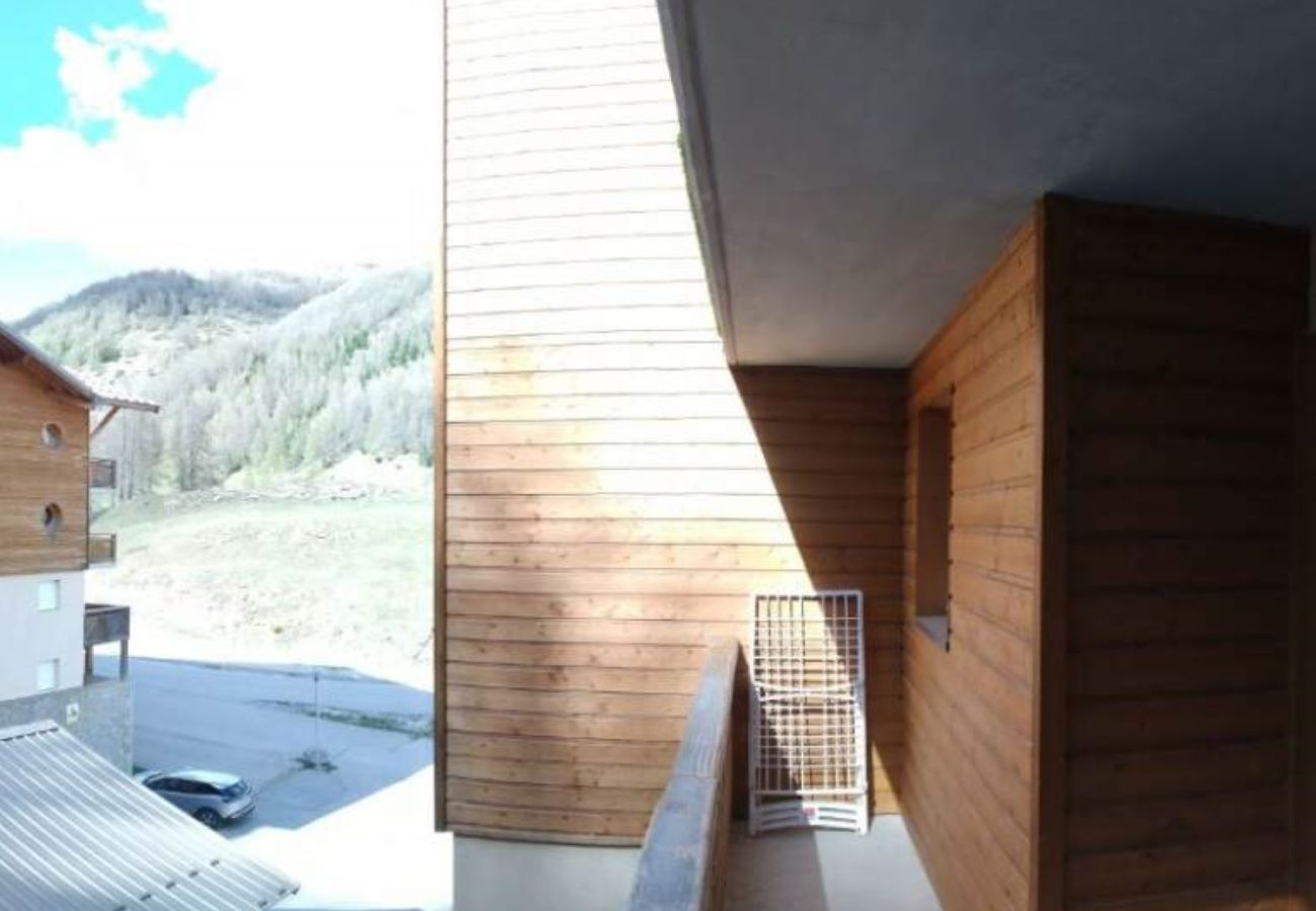 Apartment in Allos - Lovely 4/6 pers Apt near the pistes