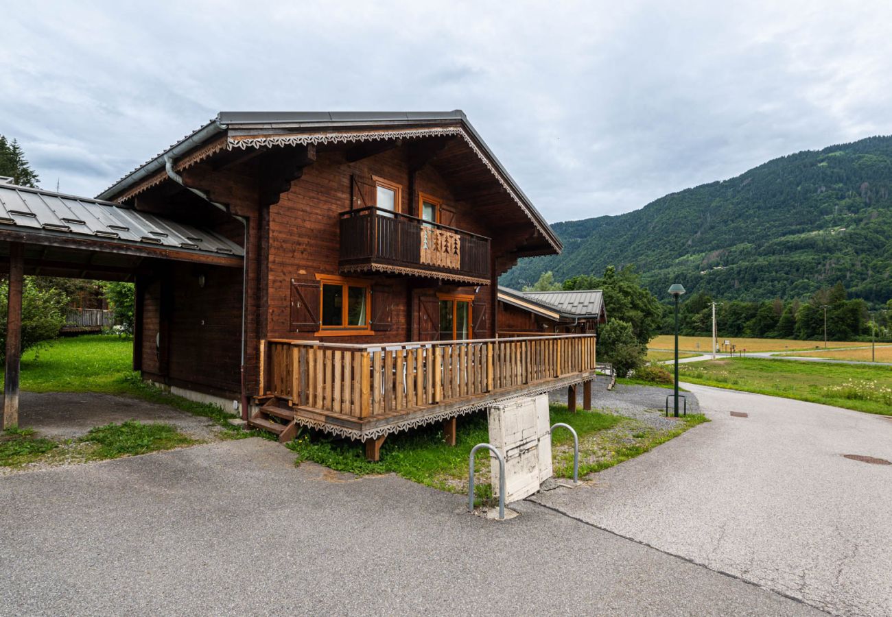 Chalet in Morillon - Well-equipped prestige chalet for 8 people