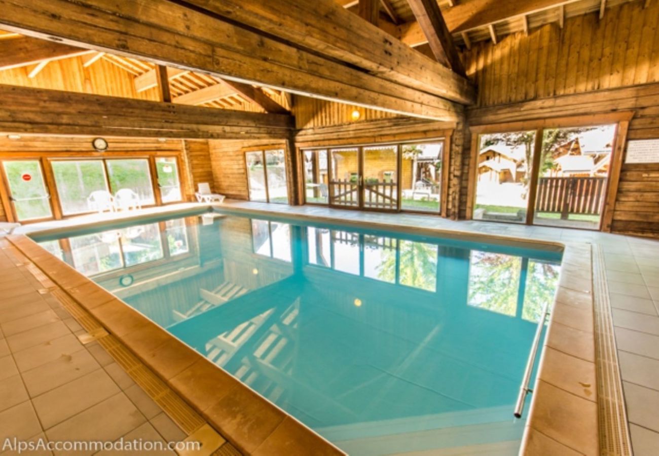 Chalet in Morillon - Well-equipped prestige chalet for 8 people