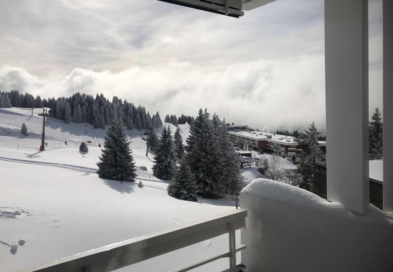 Apartment in Chamrousse - Bright apt 4/6 ppl, balcony, nears the slopes