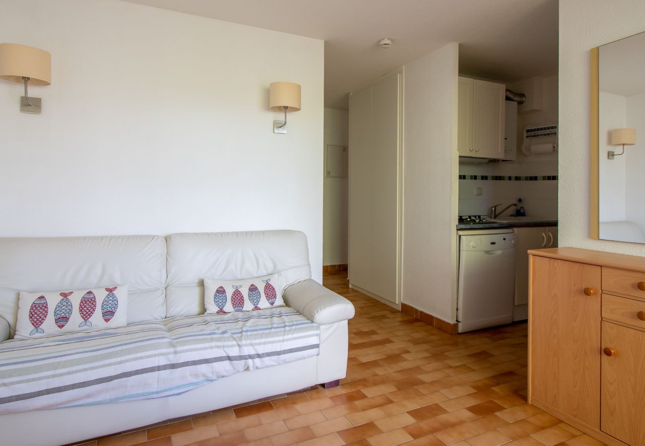 Apartment in Agde - Bright apartment for 5 ppl, Bright flat for 5 people, close to the sea