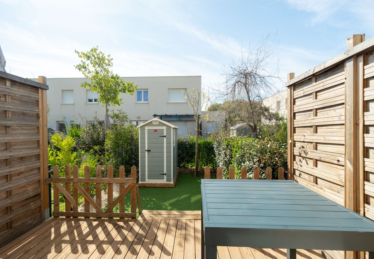 Villa in Sérignan - Bright villa 6 ppl, garden, close to the sea