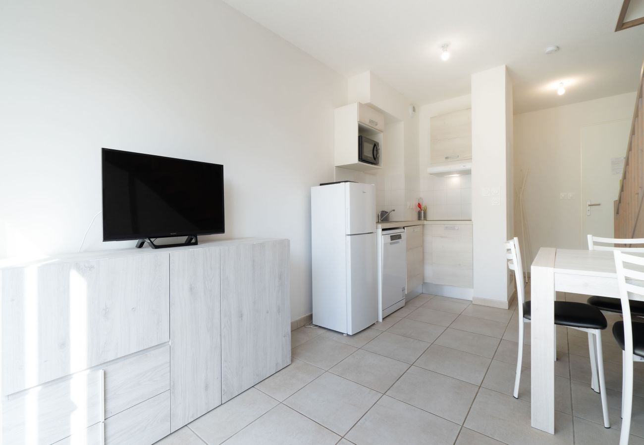 Villa in Sérignan - bright house 6 pers with garden