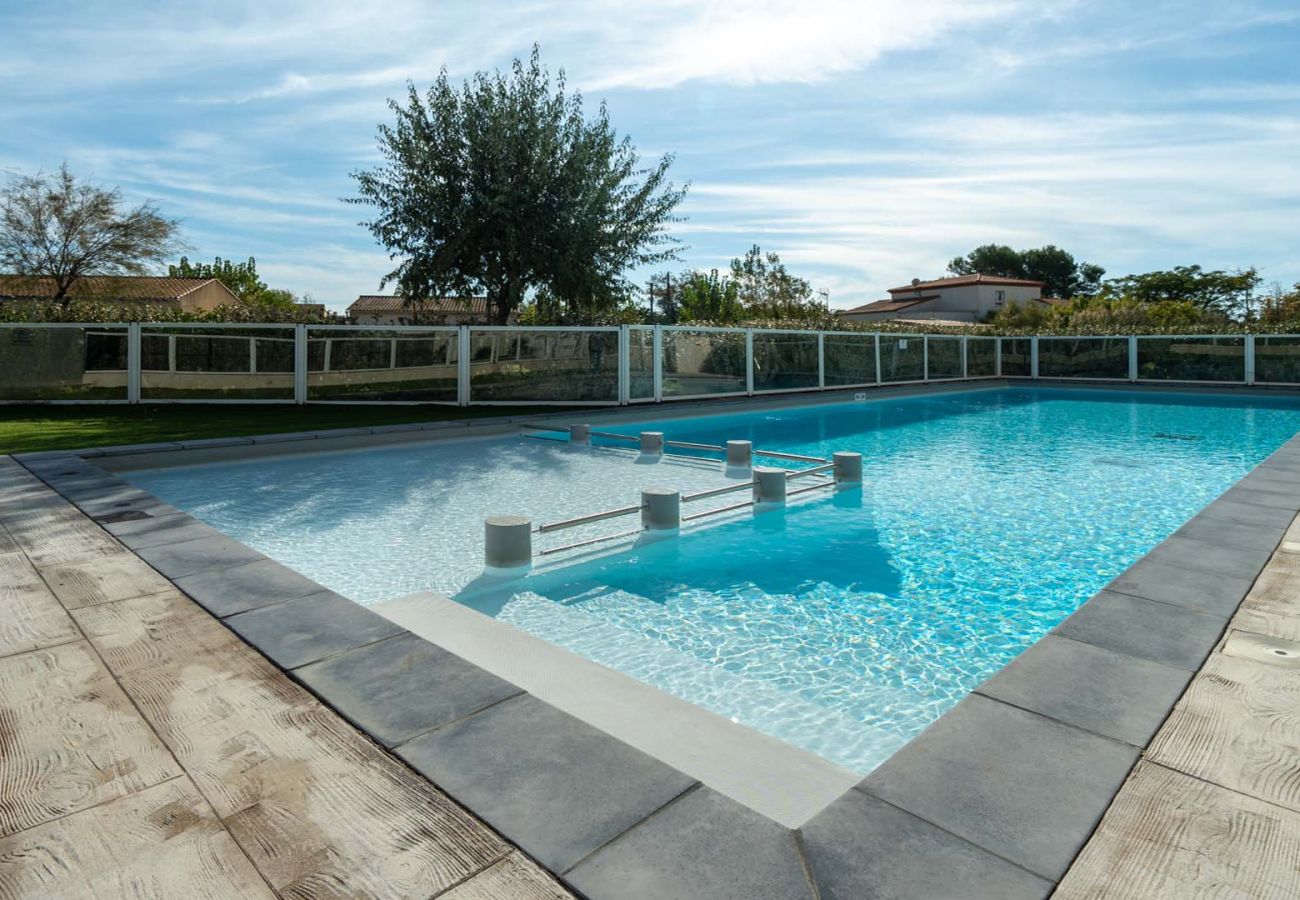 Villa in Sérignan - bright house 6 pers with garden