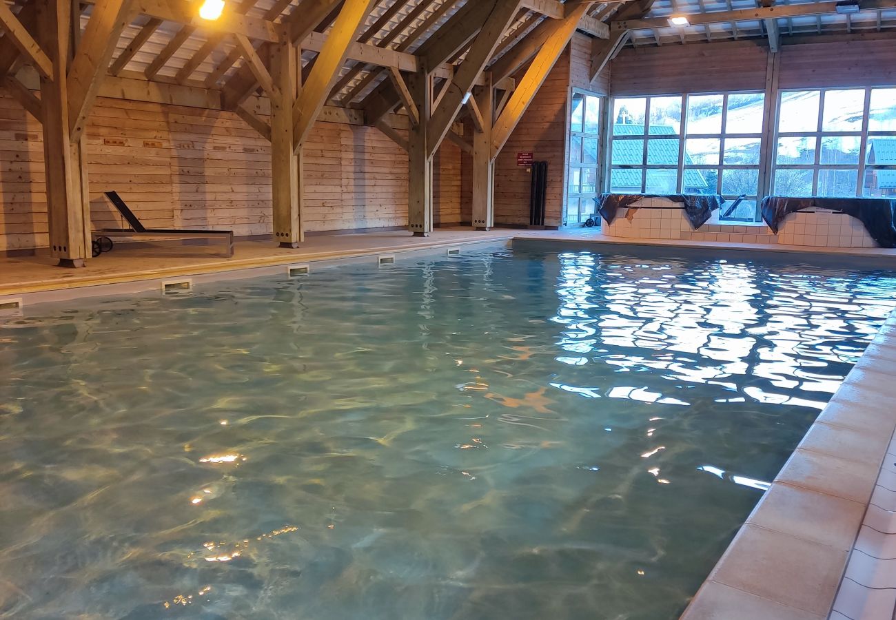 Apartment in Saint-Sorlin-d´Arves - Beautiful flat near the ski slopes for 4 pers