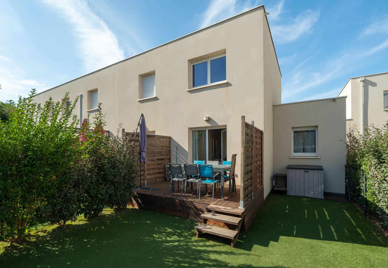 Villa in Sérignan - Bright villa 8 ppl, garden, close to the sea