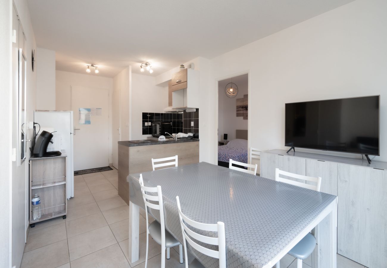 Villa in Sérignan - Bright villa 8 ppl, garden, close to the sea