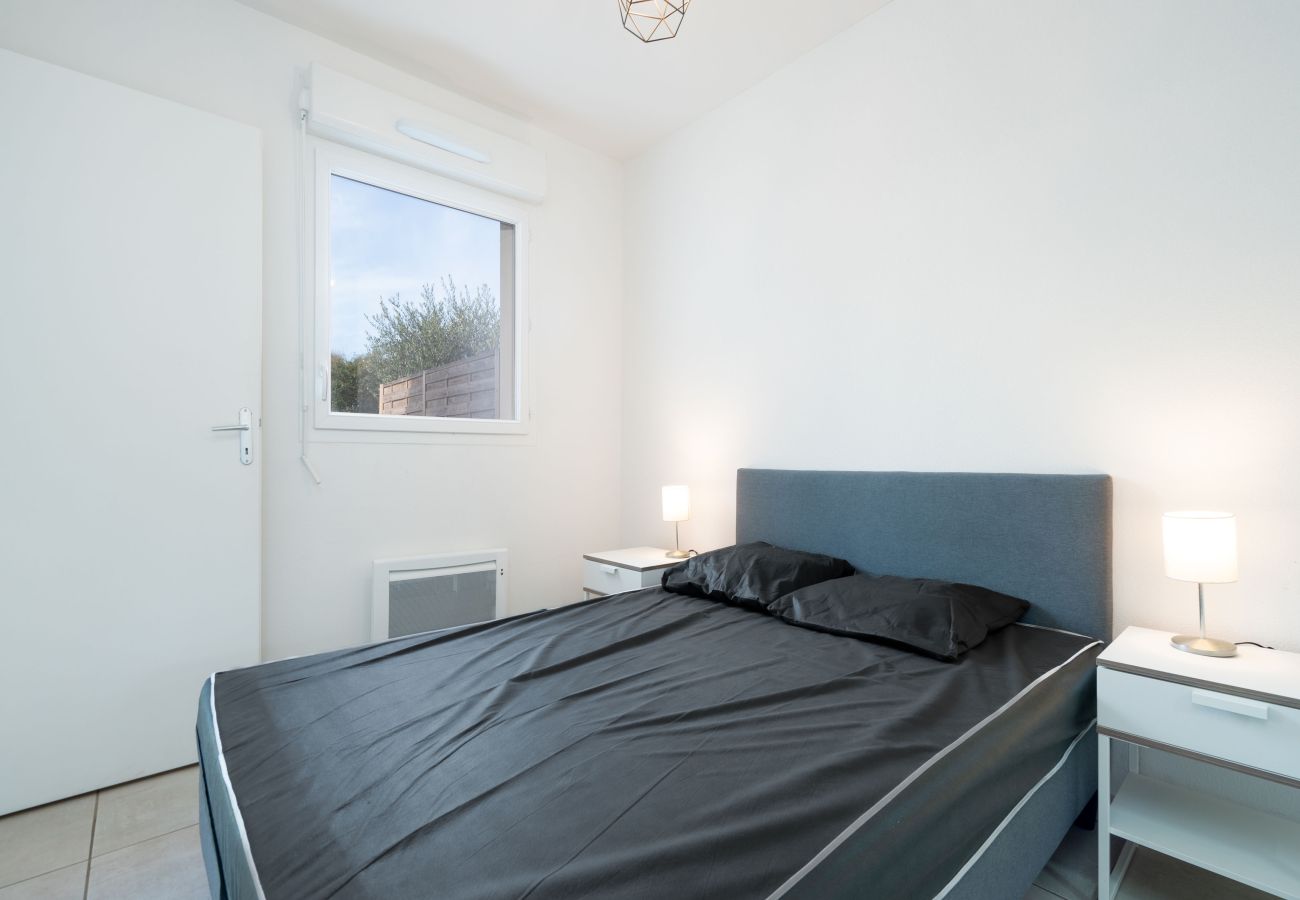 Villa in Sérignan - Bright villa 7 ppl, terrace, close to the sea
