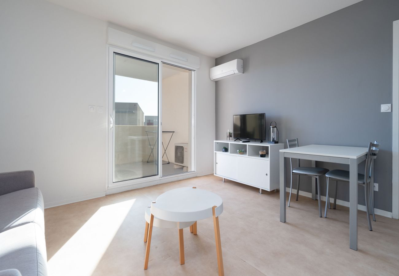 Studio in Sérignan - Bright studio for 2 people 