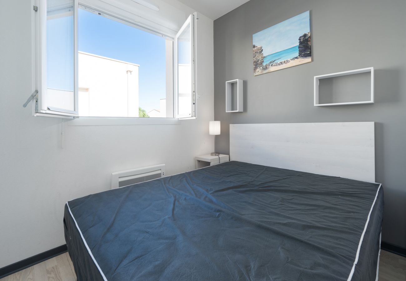 Villa in Sérignan - Bright villa 6 ppl, garden, close to the sea
